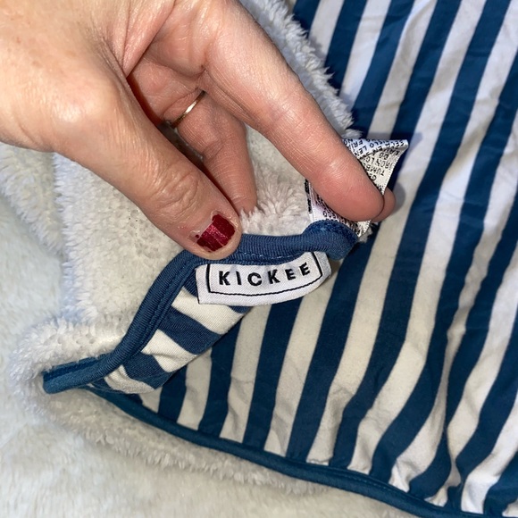 Kickee Toddler Blanket - Picture 7 of 7